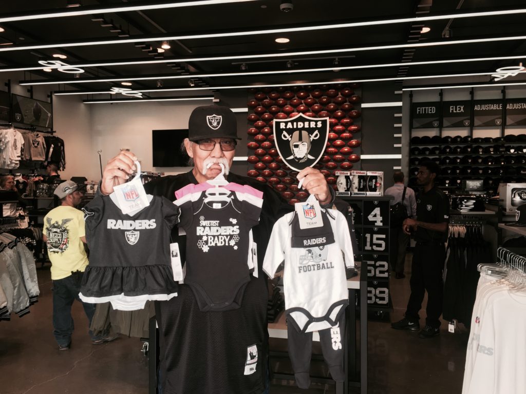 Raiders Open New Team Store In Las Vegas and Surprise Guest Comes Strolling  By - LVSportsBiz
