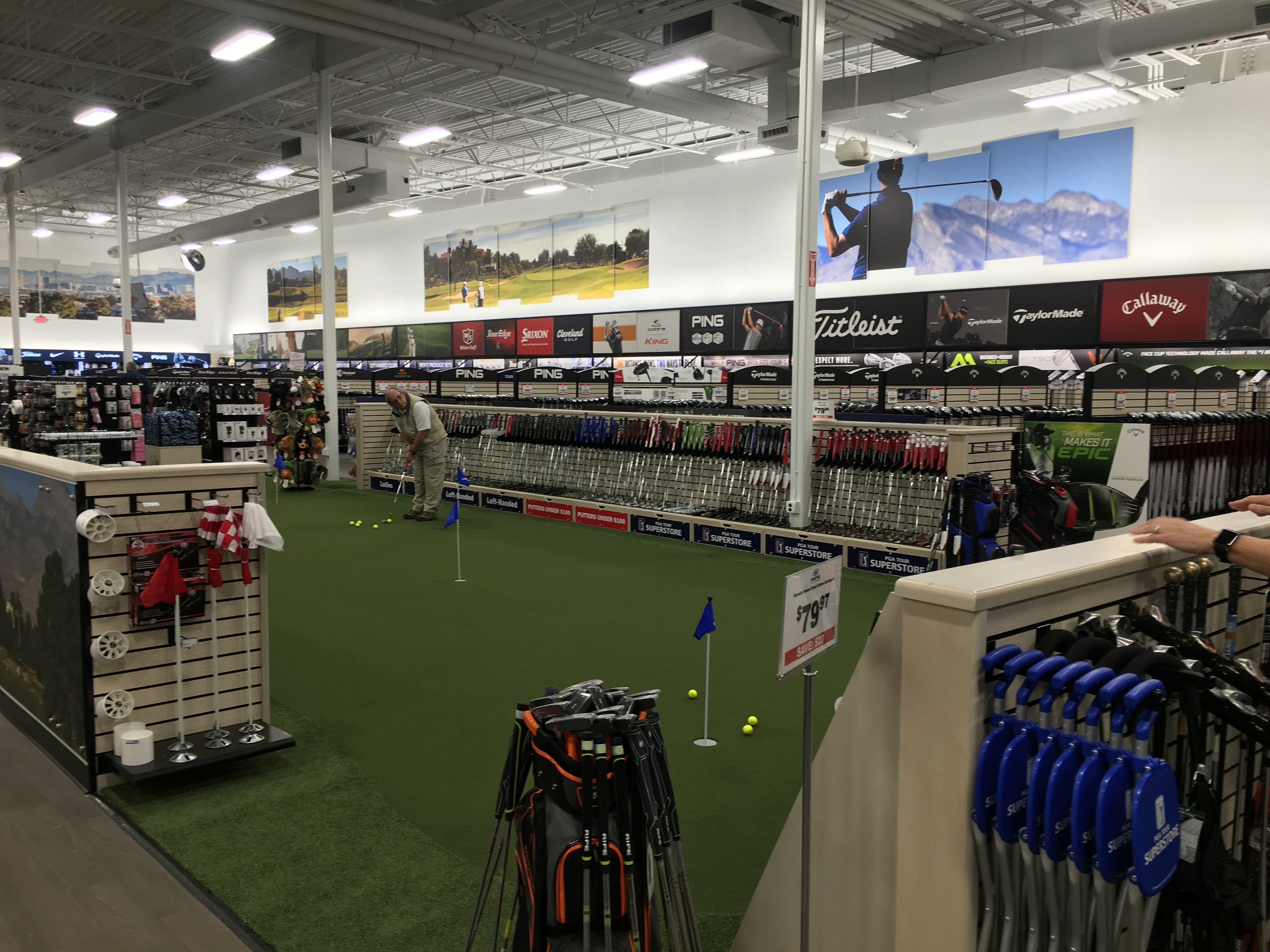 New Retail Golf Store in Downtown Summerlin Adds More Sports Business