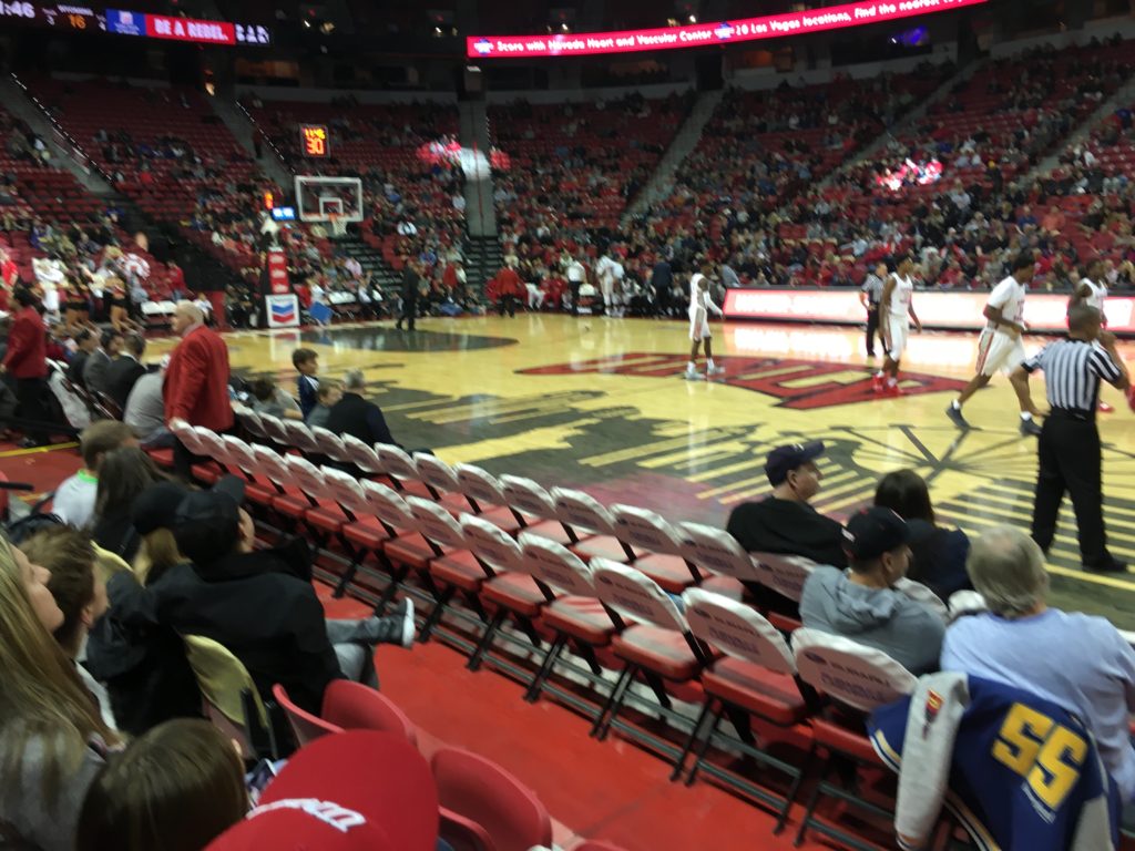 UNLV Hoops Team Wins First Two Conference Games in Front of Small ...