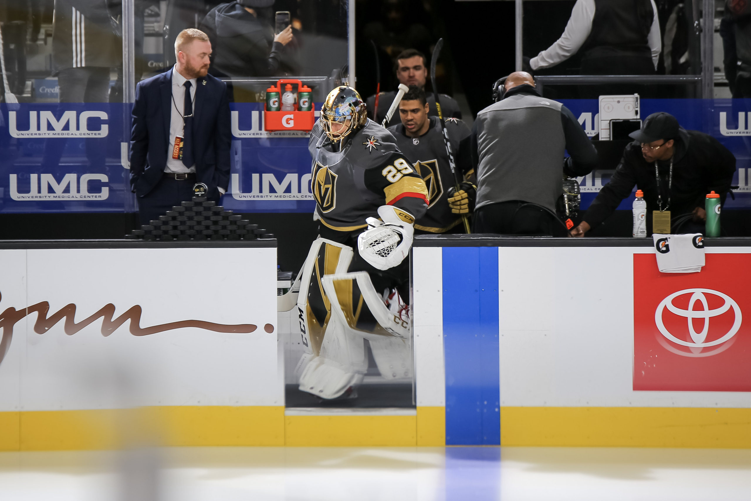Heartbroken VGK Fans Say Goodbye To Popular Goaltender Marc-Andre Fleury As  'Face Of Franchise' Is Traded To Chicago For Cap Space Tuesday - LVSportsBiz