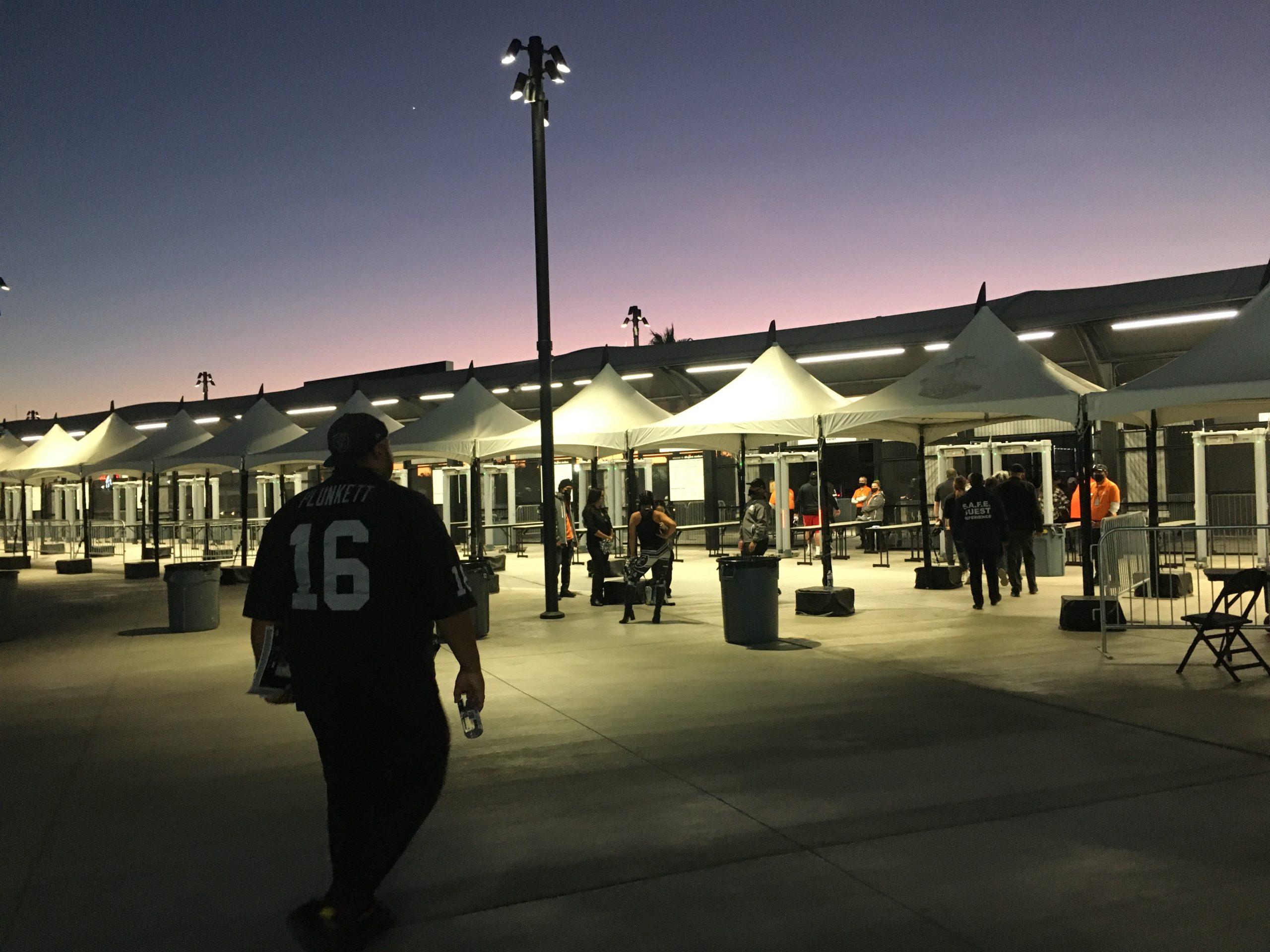 Raiders Treat Fans To Crazy Come-From-Behind OT Win Over Baltimore In Loud Allegiant  Stadium On Monday Night Football - LVSportsBiz